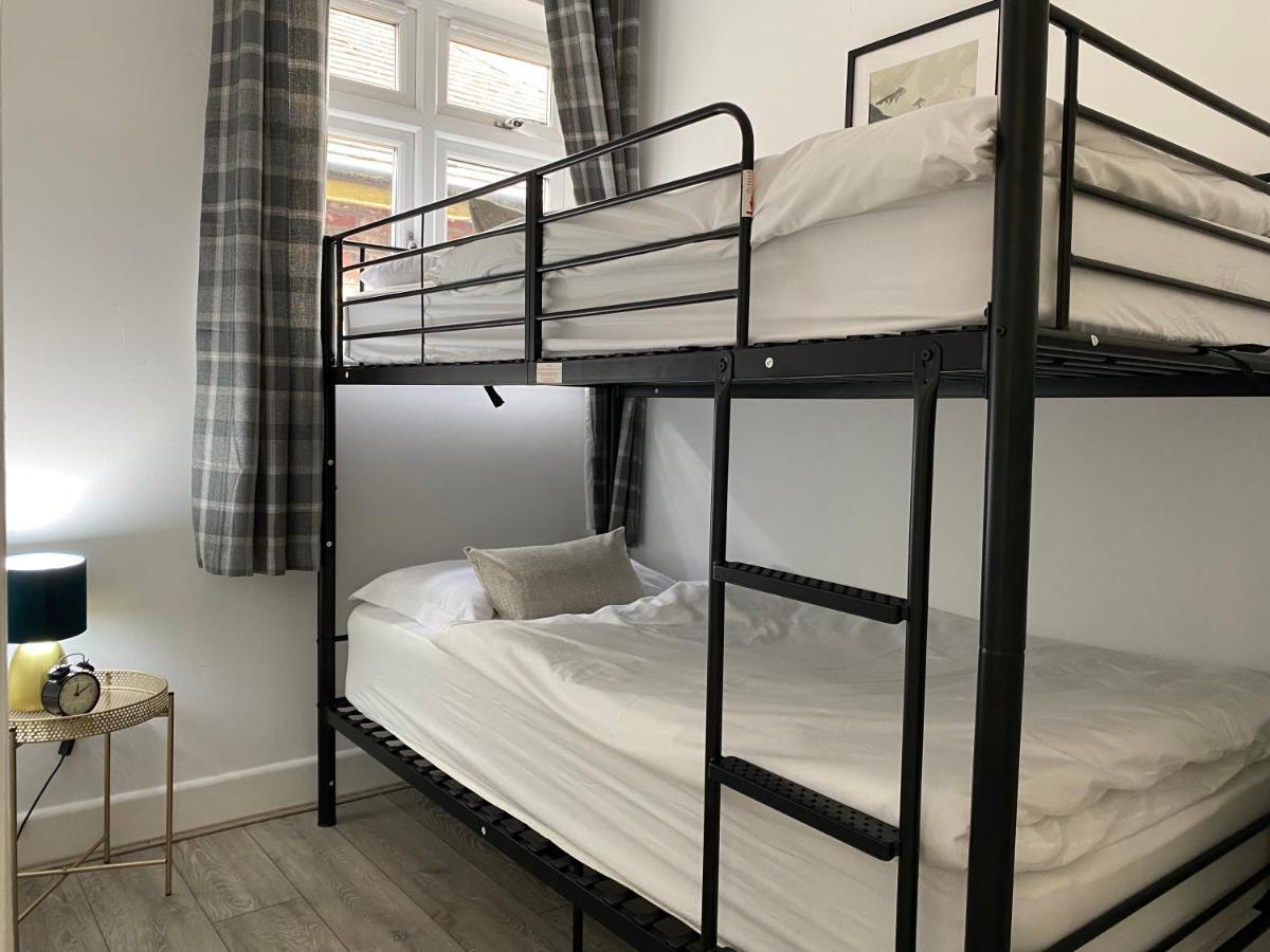Accessible 3-Bedroom Bungalow With Patio +Driveway Southampton Esterno foto